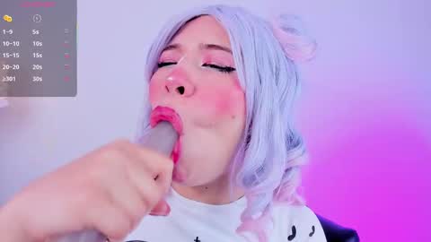 Daphne online show from 09.24.25