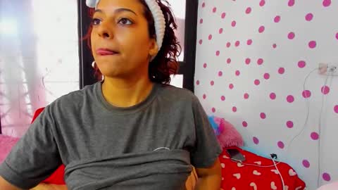 Snapshot of miss_akemi chatting on 10.26.25 Akemi 3 online show from 10.26.25