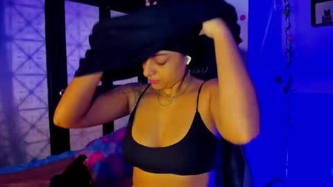 Snapshot of miss_akemi chatting on 11.03.25 Akemi 3 online show from 11.03.25