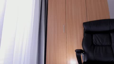 Ivy online show from 05.08.26