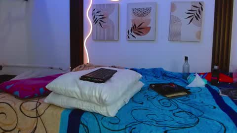 Merie online show from 03.10.26