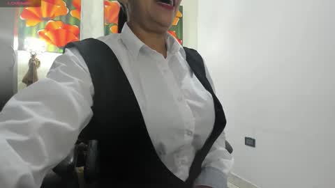 Snapshot of miss_clarepocahose chatting on 01.16.26 Clare PocaHose online show from 01.16.26