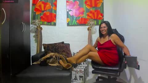 Snapshot of miss_clarepocahose chatting on 02.24.26 Clare PocaHose online show from 02.24.26