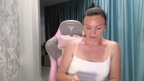 miss_divora online show from 07.28.26