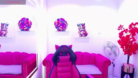 Melanie online show from 07.04.26