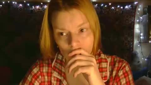 Elis online show from 11.17.25