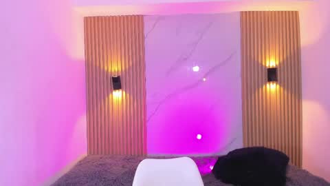 miss_emilystar online show from 04.19.26