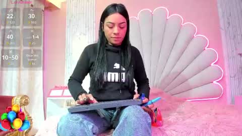 miss_evans_ online show from 07.14.26