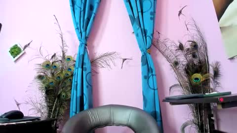 Monica Patricia online show from 10.22.25