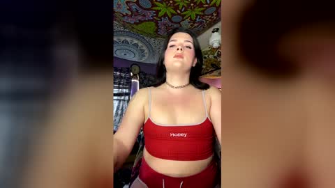 Snapshot of miss_honeypotpie chatting on 01.13.26 miss_honeypotpie online show from 01.13.26