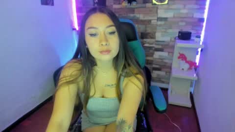 Snapshot of miss_isabella_m chatting on 01.30.25 Isabella online show from 01.30.25