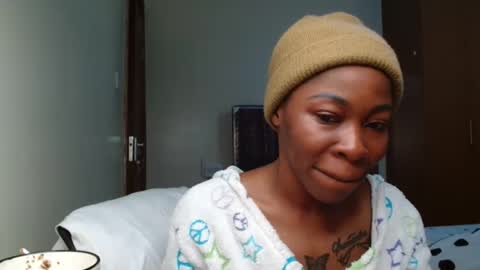 Miss Kiarrafit online show from 12.12.24