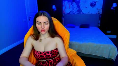miss_kiten online show from 06.19.26