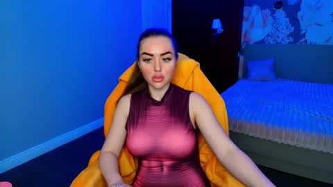 miss_kiten online show from 07.08.26