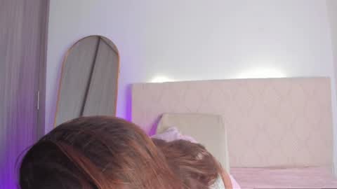 Alana online show from 04.29.26