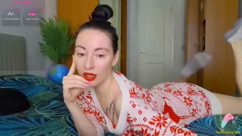 Laura online show from 02.06.26