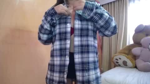 Snapshot of miss_lilieth chatting on 01.17.25 lilieth online show from 01.17.25