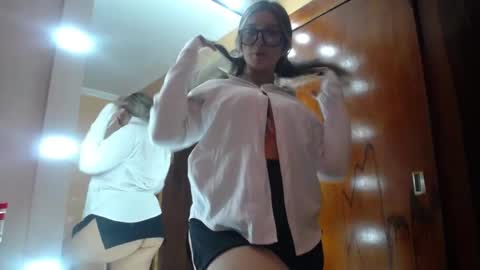 Snapshot of miss_lilieth chatting on 01.25.25 lilieth online show from 01.25.25