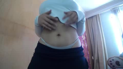 Snapshot of miss_lilieth chatting on 02.15.25 lilieth online show from 02.15.25