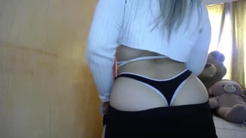 Snapshot of miss_lilieth chatting on 10.11.25 lilieth online show from 10.11.25