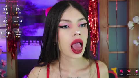 miss_lucyla online show from 02.14.25