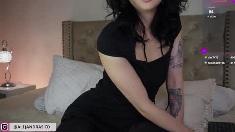 Snapshot of miss_meii chatting on 01.27.25 Alejandra online show from 01.27.25