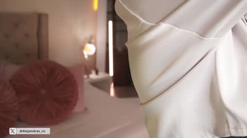 Snapshot of miss_meii chatting on 02.09.26 Alejandra online show from 02.09.26