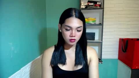 Snapshot of miss_precious_xx chatting on 05.05.26 Precious online show from 05.05.26
