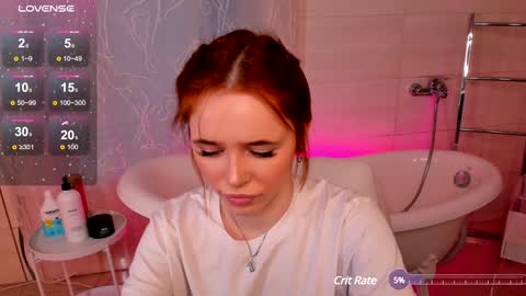 Snapshot of miss_redfox chatting on 12.10.24 Margo online show from 12.10.24