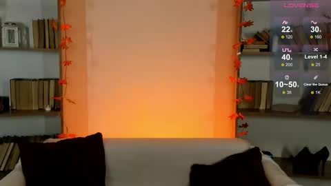 Snapshot of miss_redfox chatting on 10.14.25 Margo online show from 10.14.25