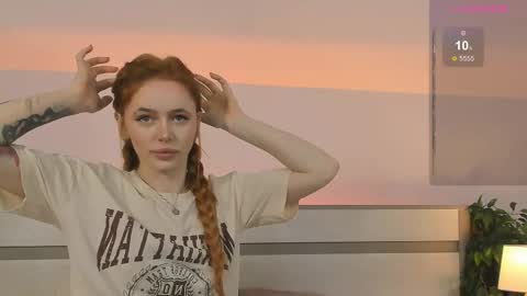 Snapshot of miss_redfox chatting on 10.15.25 Margo online show from 10.15.25