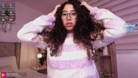 Amy Olivera online show from 10.15.25