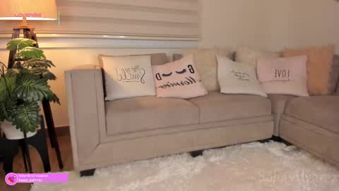 Sofia Alvarez online show from 02.28.25