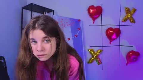 Spider girl Help me reach 10 likes online show from 02.20.25