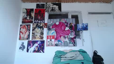 Snapshot of miss_spy chatting on 12.04.25 Kortana 2.0 dont forget thumbs up and follow me on twitter online show from 12.04.25