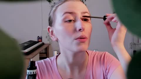 Snapshot of miss_strick chatting on 04.07.26 Anneli online show from 04.07.26