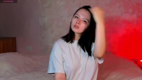 JULIE online show from 04.22.26