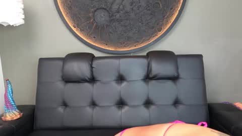 Vaiolette online show from 03.16.26