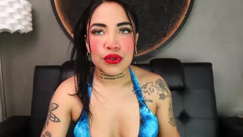Vaiolette online show from 08.01.26