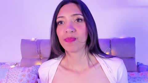 Snapshot of miss_veronica2 chatting on 02.06.25 Miss Veronica online show from 02.06.25