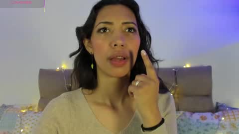 Snapshot of miss_veronica2 chatting on 02.07.25 Miss Veronica online show from 02.07.25