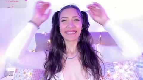 Snapshot of miss_veronica2 chatting on 02.17.25 Miss Veronica online show from 02.17.25