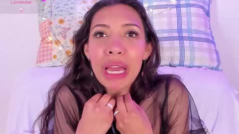 Snapshot of miss_veronica2 chatting on 02.27.25 Miss Veronica online show from 02.27.25