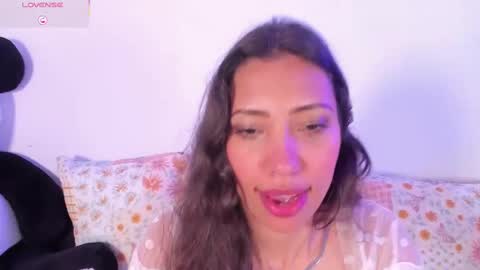 Snapshot of miss_veronica2 chatting on 03.07.25 Miss Veronica online show from 03.07.25