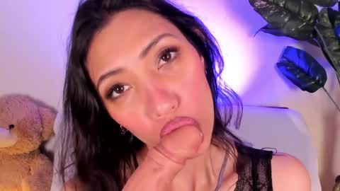 Miss Veronica online show from 05.05.26