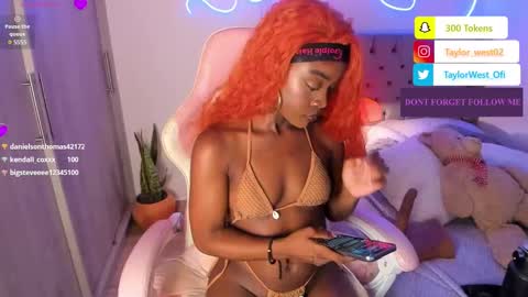 Tay Tay Independent Model   online show from 02.27.25