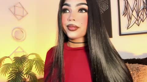 Snapshot of miss_zz chatting on 09.13.25 miss_zz online show from 09.13.25