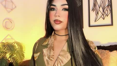 Snapshot of miss_zz chatting on 09.14.25 miss_zz online show from 09.14.25