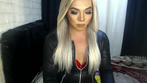 Snapshot of missaira69 chatting on 12.05.24 AIRA online show from 12.05.24