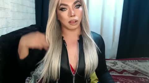 Snapshot of missaira69 chatting on 02.16.25 AIRA online show from 02.16.25